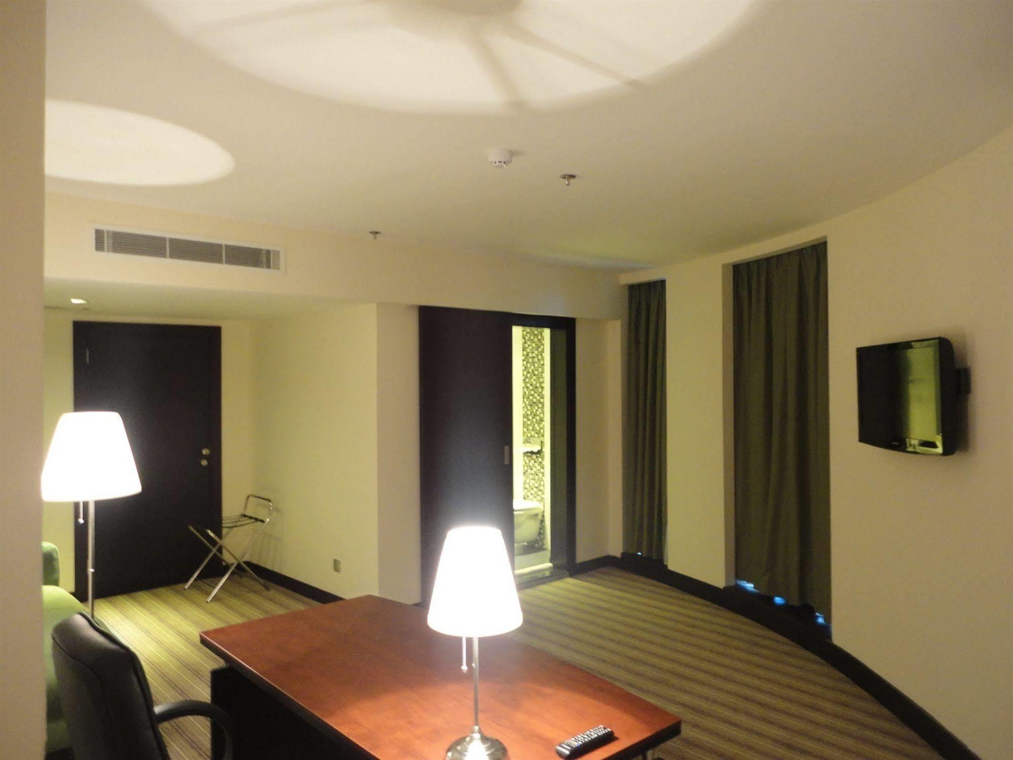 Days Olaya Hotel リヤード エクステリア 写真
